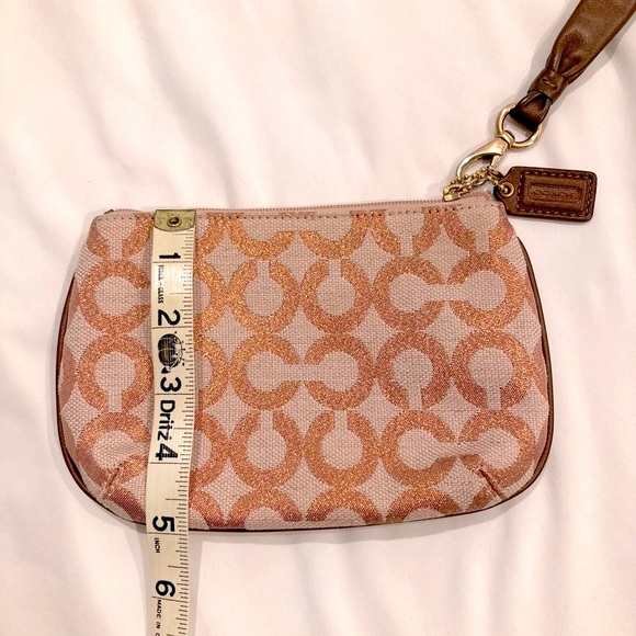 Coach Wristlet - Picture 6 of 8
